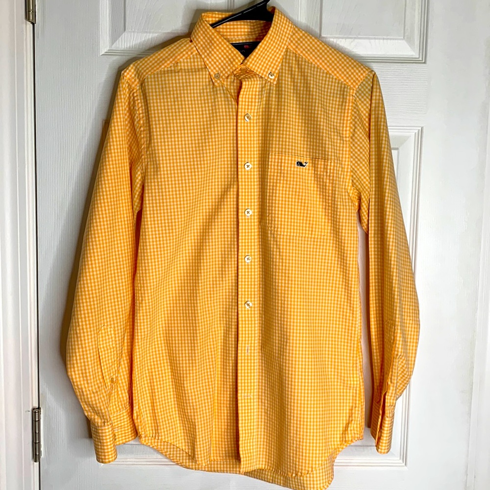 Vineyard Vines size x small orange button down .